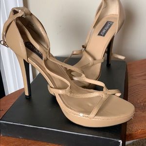 Tony bowls tan heel